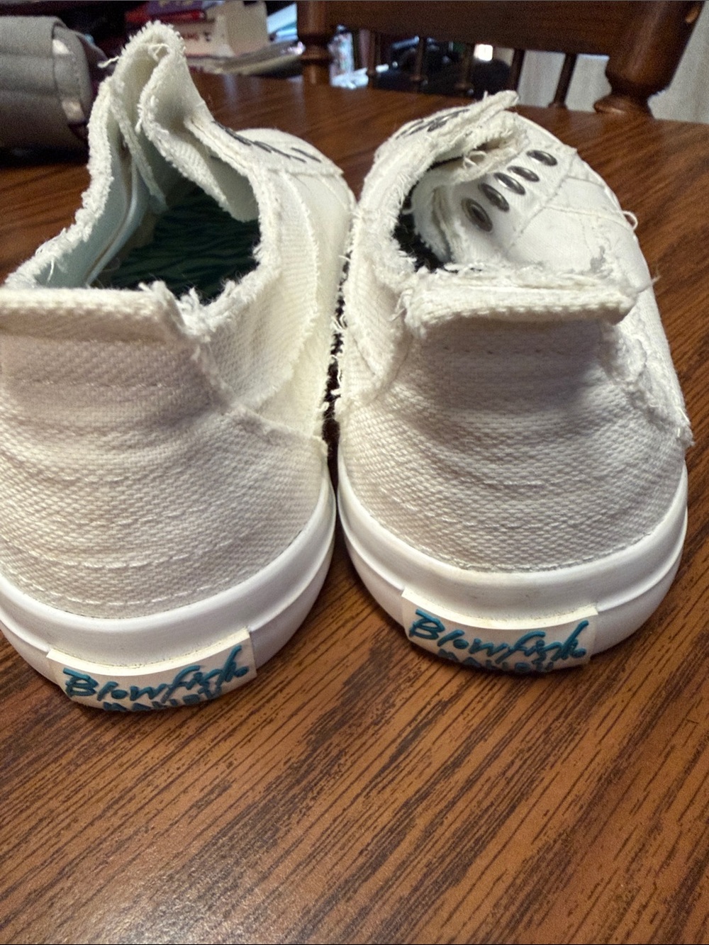 Blowfish White Slip-On Canvas Sneakers with Colorful Zebra Insole - Picture 2 of 6
